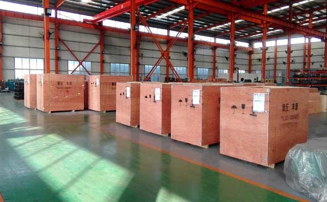 豐源機械三葉羅茨風機裝箱完畢，等待裝車發貨